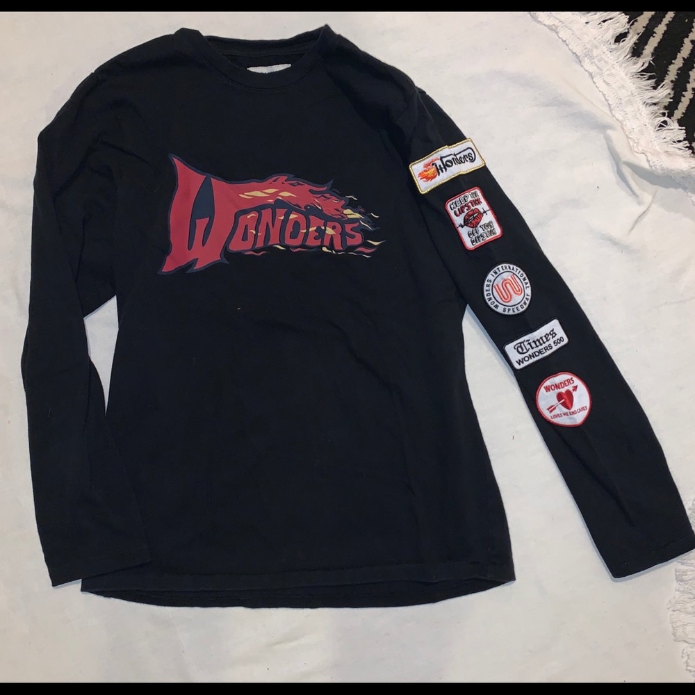 Long sleeve black shirt with patches